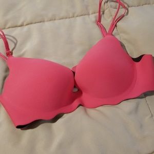 NWT Victoria's secret very sexy push up bra 36b